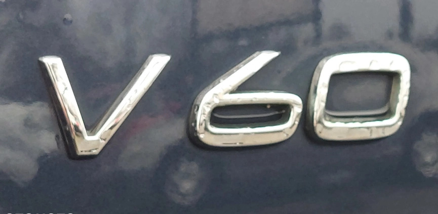 Volvo V60 cena 29900 przebieg: 300031, rok produkcji 2012 z Giżycko małe 562